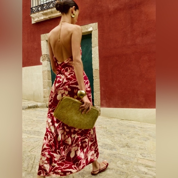 Sold - Picture 2 of 8